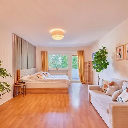 *design Nahe Frankfurt Bahnhof & Flughafen* *